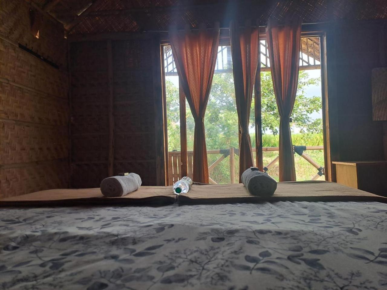 Hampi Rasta Cafe Hotel Bagian luar foto